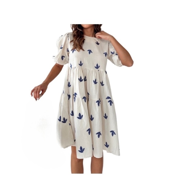 Mini Puff-Sleeve Linen Dress with Blue Embroidery - Picture 2 of 3